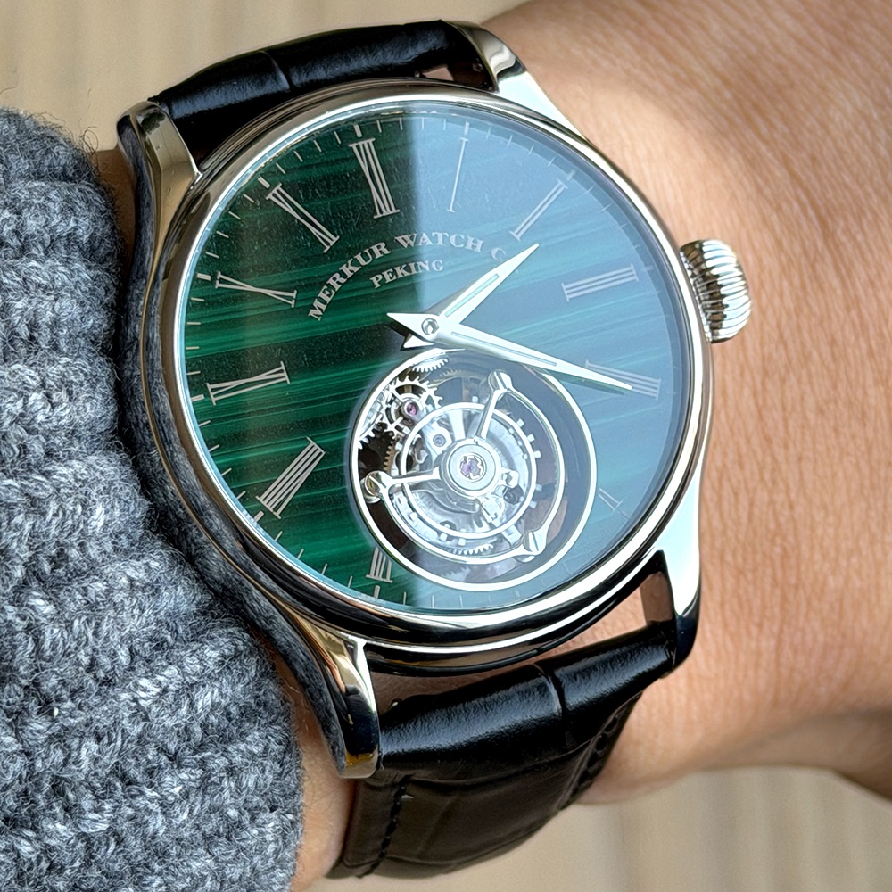 Guilloché Dial Watch - Merkur – montre Tourbillon 100% pour