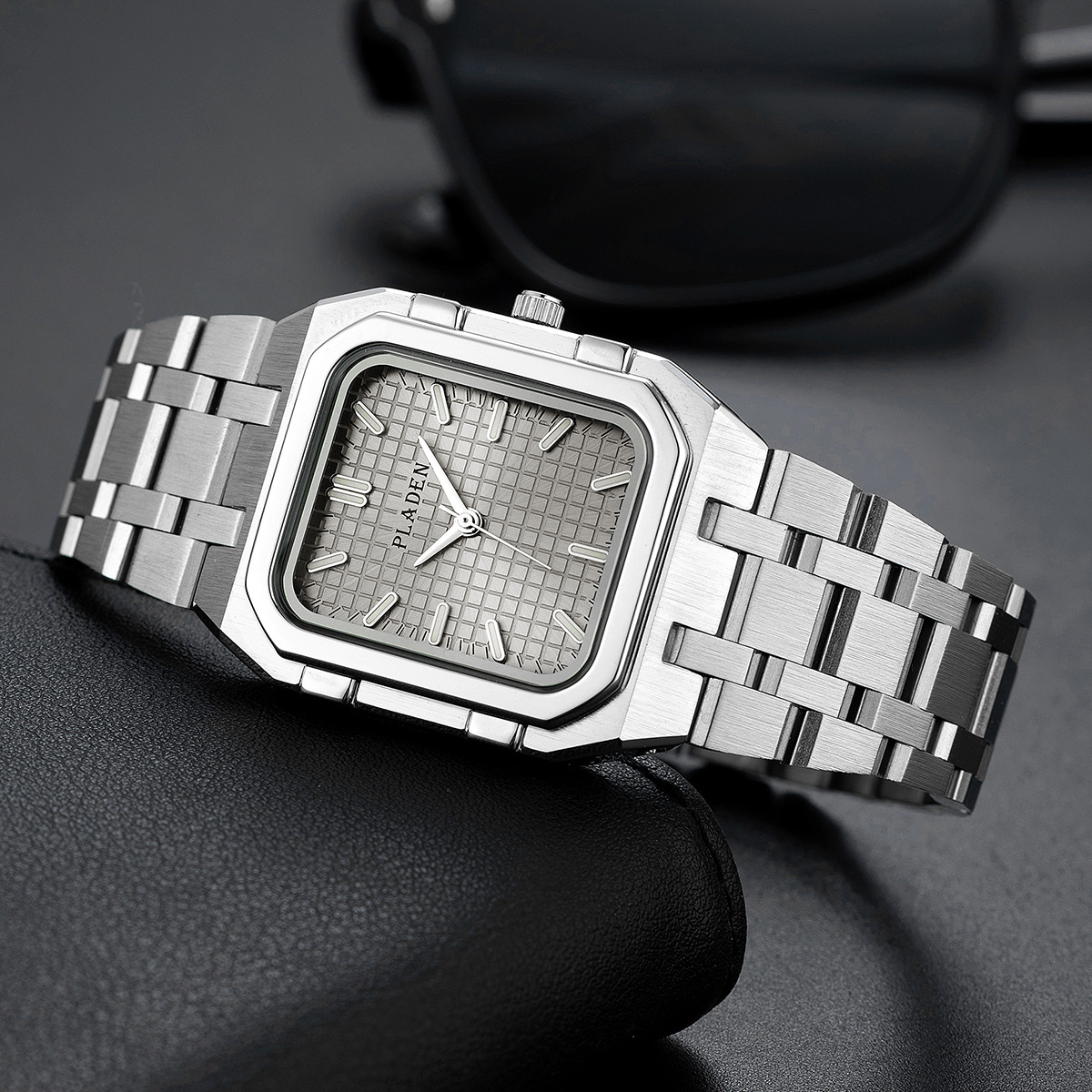 Marque de luxe cadran bleu hom - Luxury Watch Affordable avis et prix