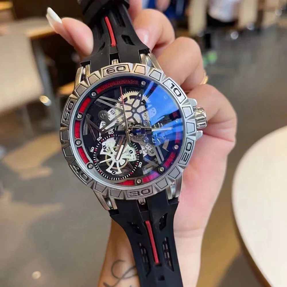 Montres en quartz 3D pour homm - Luxury Watch With Rubber Strap avis et prix