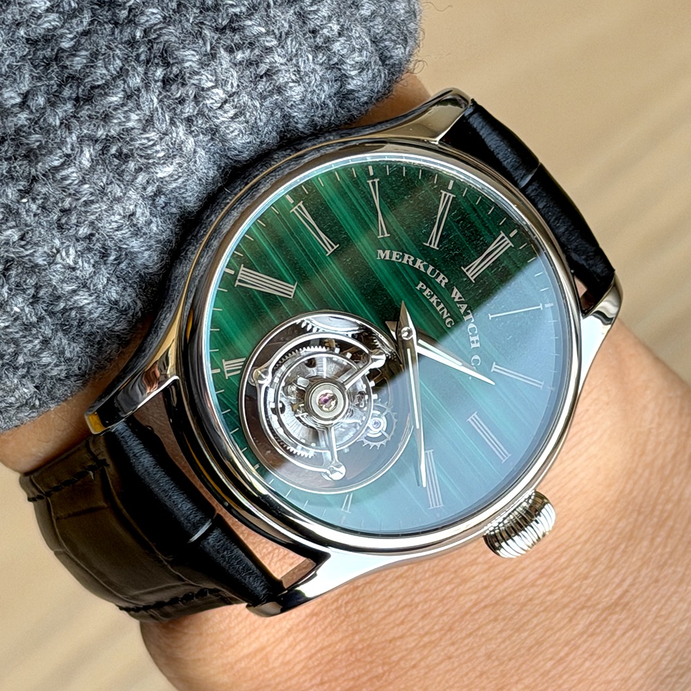 Merkur – montre Tourbillon 100 - Guilloché Dial Watch avis et prix