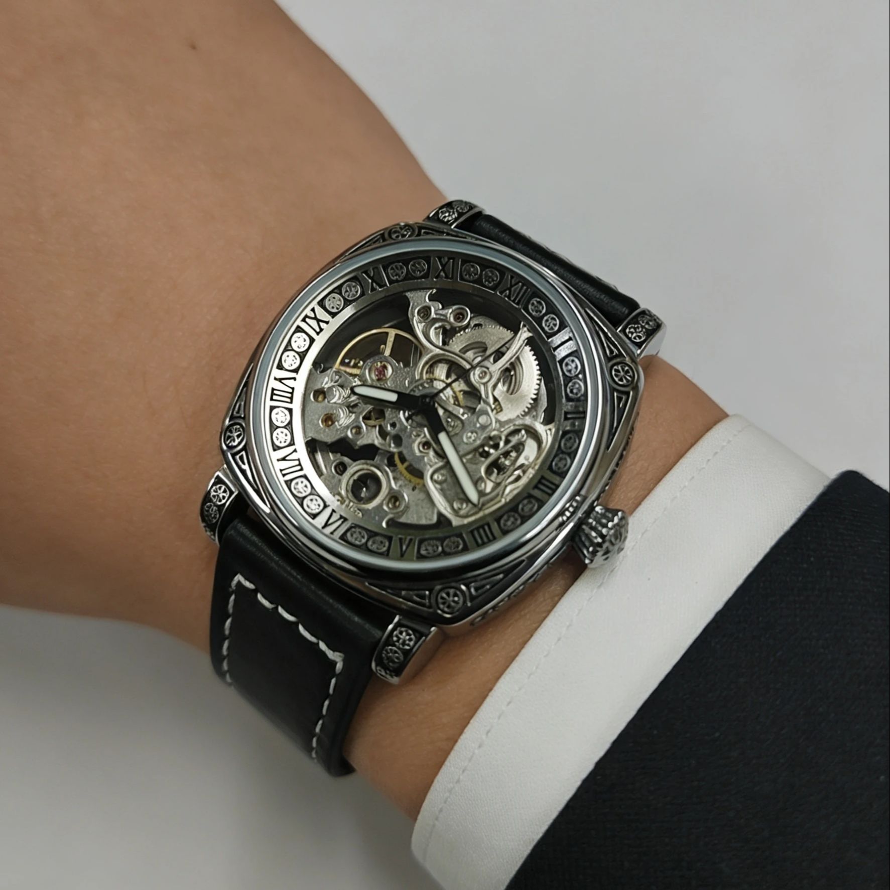 Nouvelle montre mécanique sque - Luxury Watch It avis et prix
